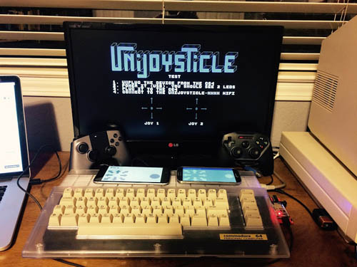 commodore-64-con-unijoysticle