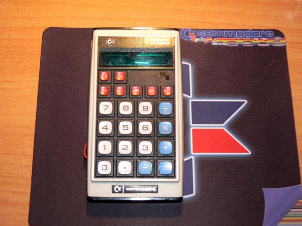 calculadora-commodore-9r-23-1